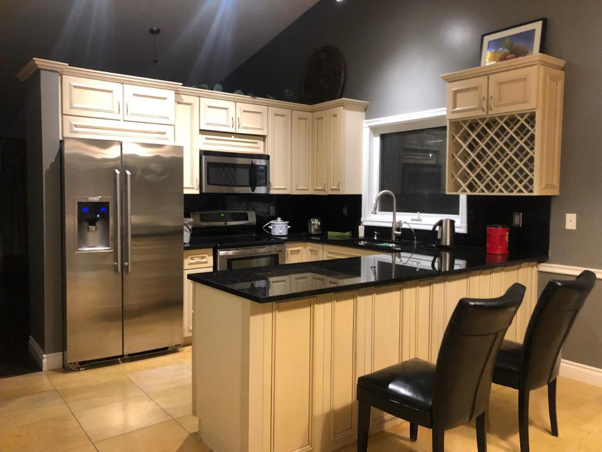 Citadel Hill Cr Community! Apartment Calgary Ngoại thất bức ảnh